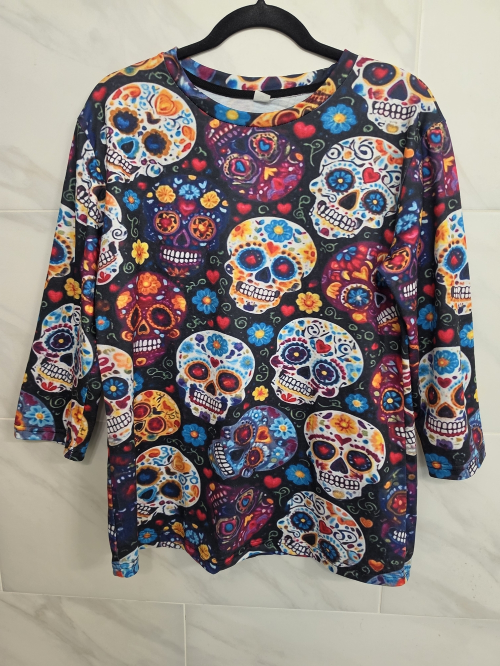 Women's Day of the Dead Sugar Skull Quarter Sleeve Top - Multicolor